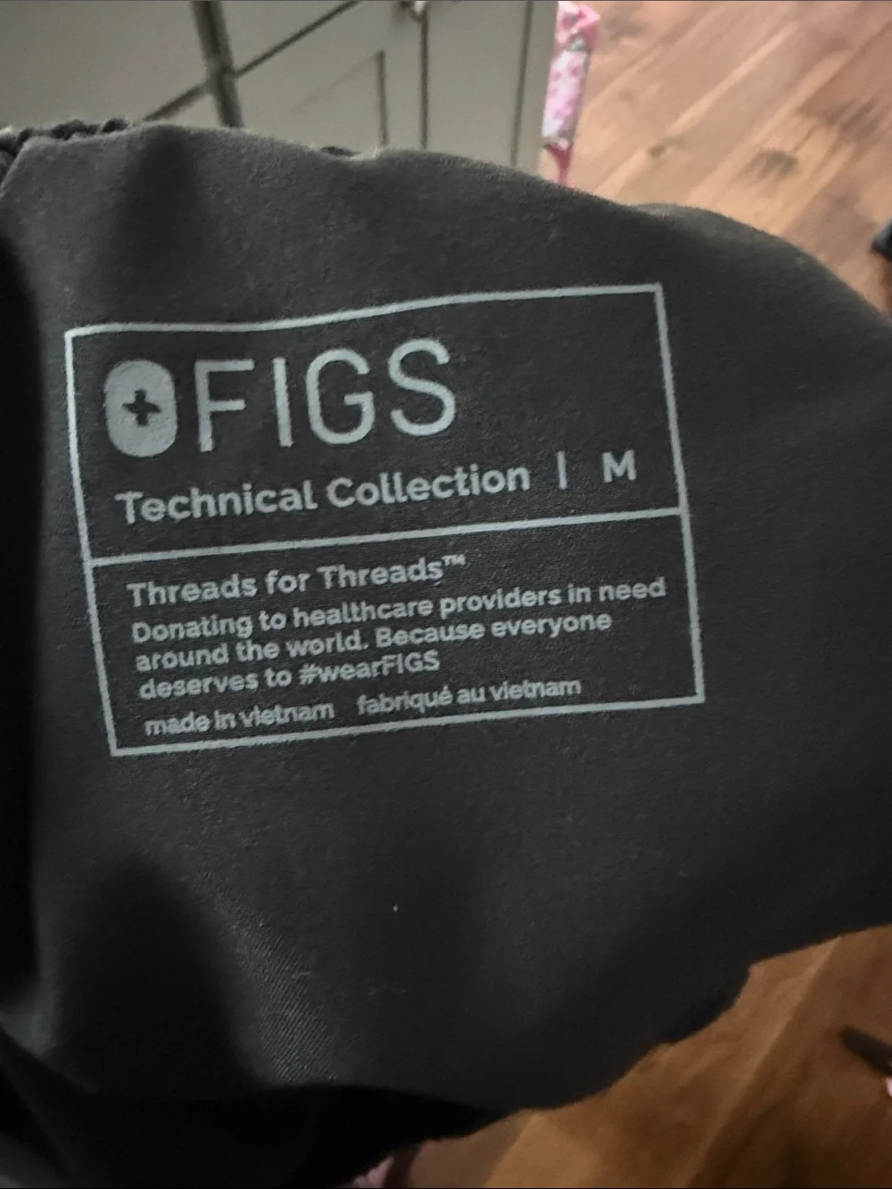 FIGS Tansen Scrub Pants size medium
